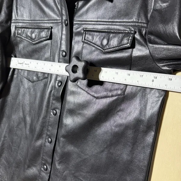 Good American Faux Leather Shirt Jacket Black Snap Button Women Sz 2‎ - Image 4