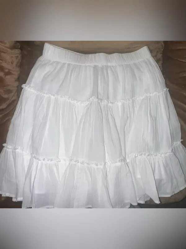American Eagle High Waisted tiered mini skirt / skort in white size XS boho - Image 5