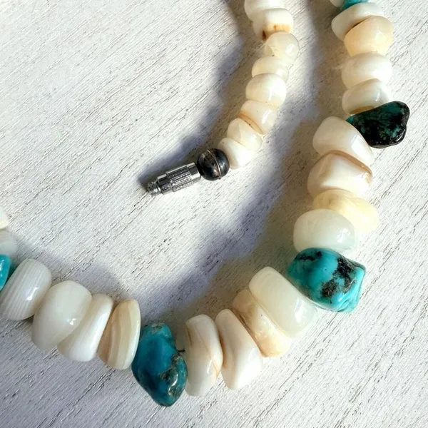 Shell & Turquoise Beaded Necklace - Image 5