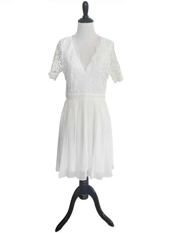 Lulu’s Angel in Disguise Lace Dress size Medium - Image 2