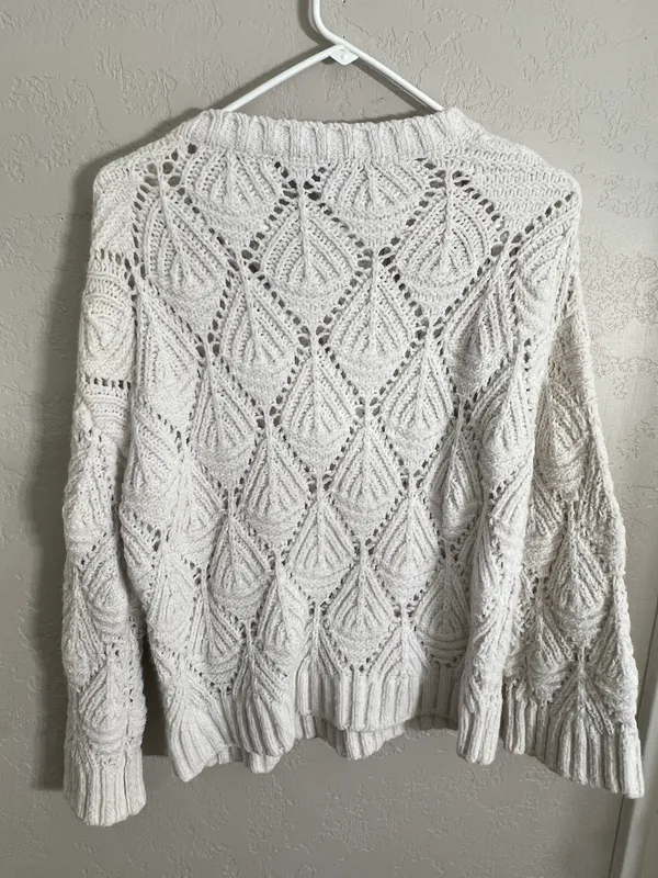 Sweater Size M - Image 2