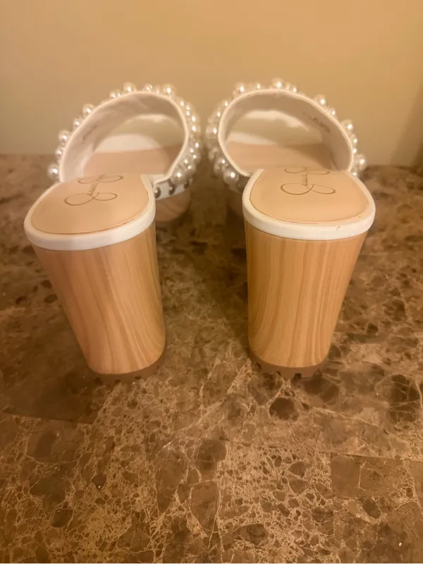 Jessica Simpson Pearl-Embellished White Platform Slide Mules - Image 5