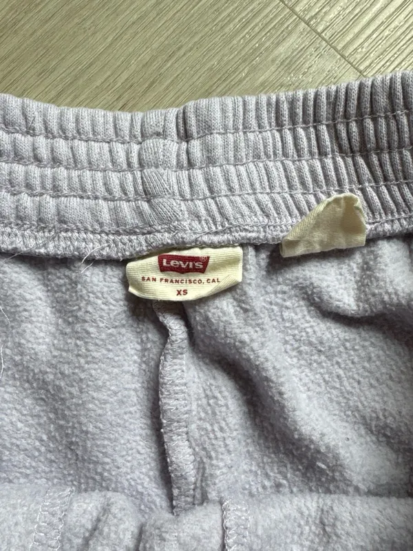 Levi's Light Lavender Athletic Shorts - Soft Elastic Waist - Image 3