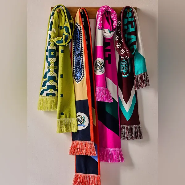 FP Movement Big League Reversible Scarf - Mahogany - Image 4