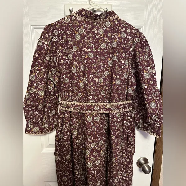 &merci Elegant Floral Burgundy Mini Dress - Image 4