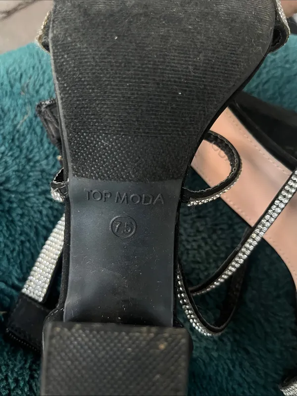 TOP Moda Black Heeled Sandals with Silver Rhinestone Straps - Image 2
