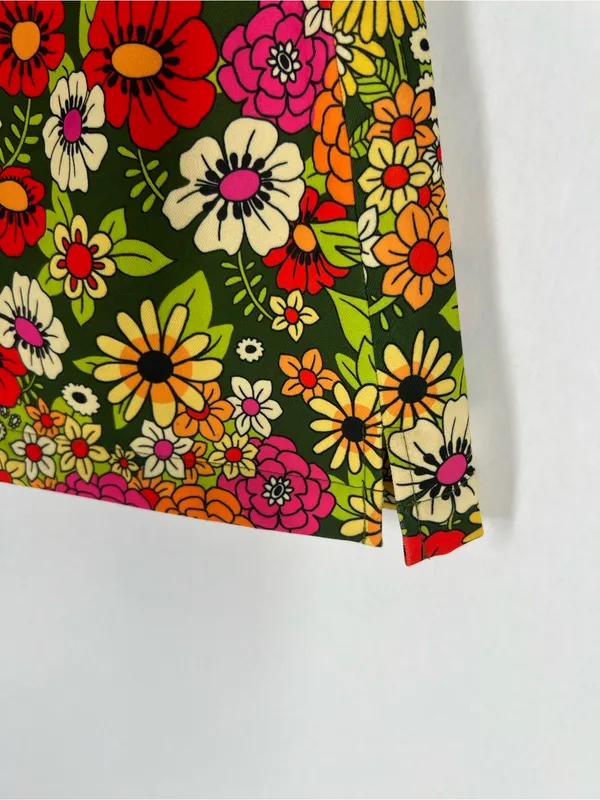 Sugar Thrillz Modern Love Floral Mini Skirt Green Retro 70s XS - Image 4