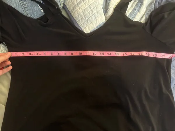 Torrid Cold Shoulder Top Black - Image 3