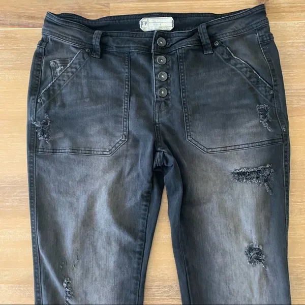 Free People Black Boyfriend Jeans 6 - Image 3