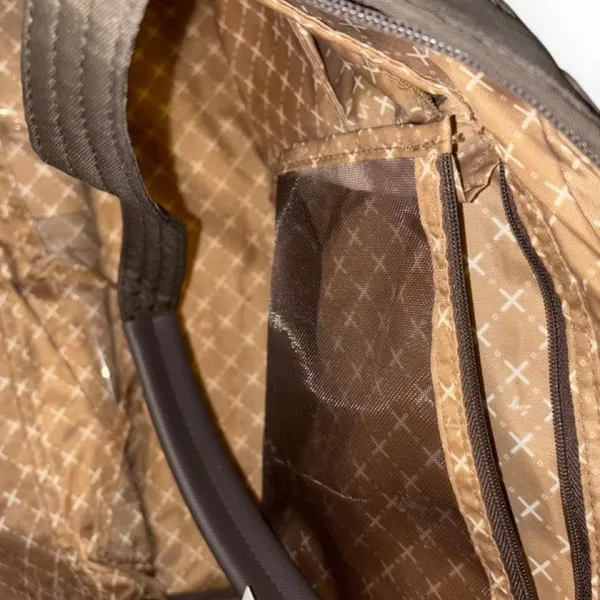 Lug Black Quilted Tote Bag | Lightweight Travel Crossbody Laptop Work Bag - Image 5