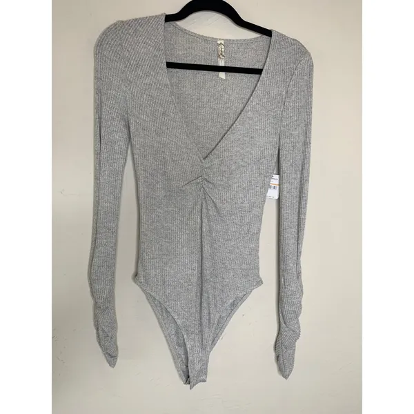 NWT Free People OB878253 Pebble Gray Cozy Up With Me Bodysuit Sz Small - Image 5