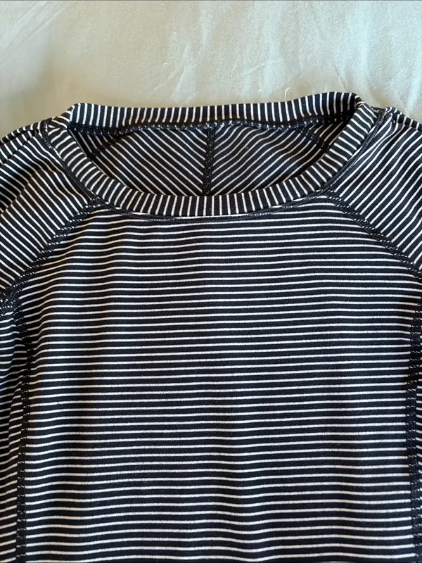 lululemon athletica Black and White Striped Long Sleeve Top - Image 3