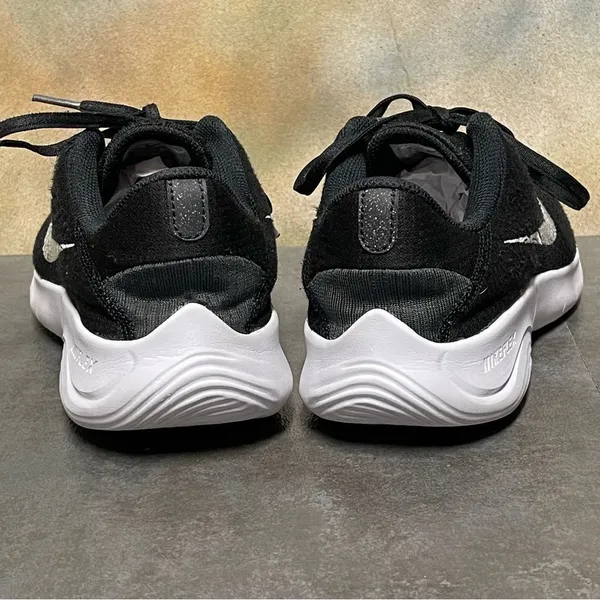 Nike Flex Experience Run 11 Next Nature Women's Black Sneakers Size 8 - Image 5