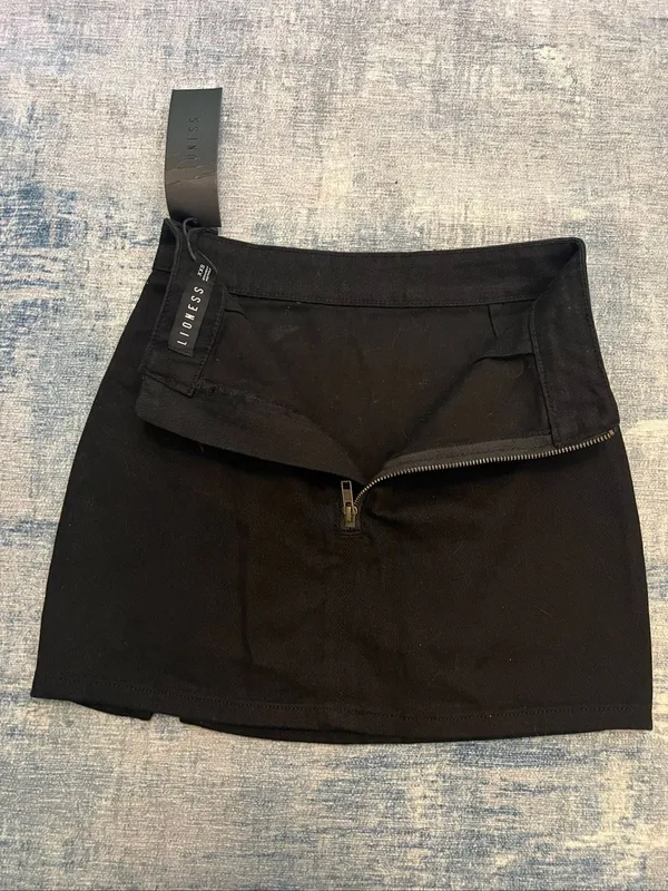Lioness Princess Polly The Lola Black Side Slit Denim Mini Skirt Size 0 / XXS - Image 3