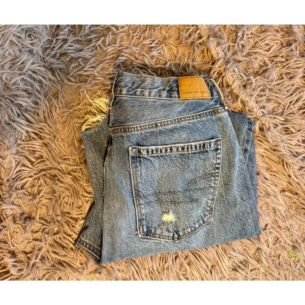 American Eagle Mom Jeans Womens 6‎ Long Blue Rigid Seam Front Raw Hem Distressed - Image 4