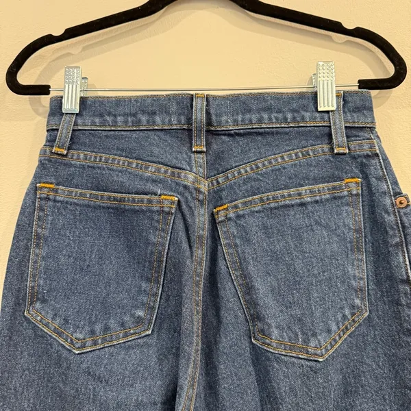 Abercrombie & Fitch The ‘90s Straight Ultra High Rise Jeans Dark Wash - Image 7