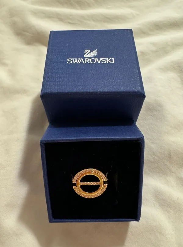 Swarovski Crystal Ring - Image 2