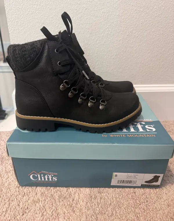 Cliffs by WHITE MOUNTAIN Black Lace-Up Ankle Hiker Boots - Image 2