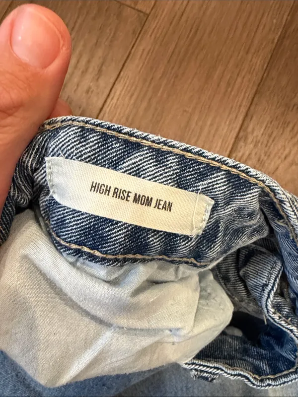 TGLA Women’s High Waist Mom Jean Distressed Size 29 - C66-020 - Image 3