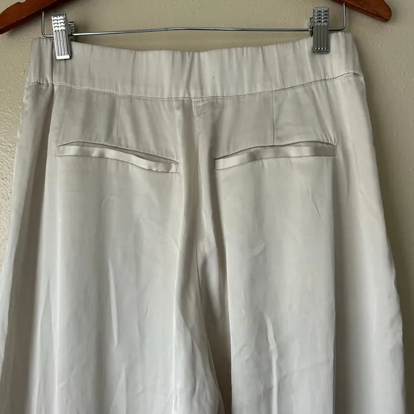 Abercrombie and Fitch Cream Silky High Rise Wide Leg Pants Size 10 - Image 10