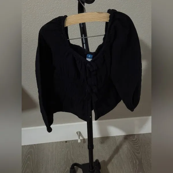 Old Navy Black Girls Blouse - Image 3