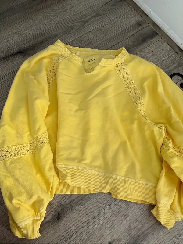 Aerie Hey Crochet Vintage Fade Sunny Yellow Sweatshirt Balloon Sleeves Large - Image 3