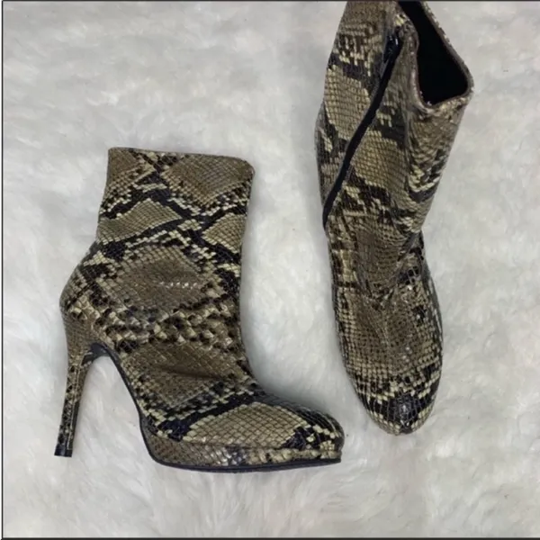 Vintage Stuart Weitzman Snake Skin Heeled Boots - Image 2