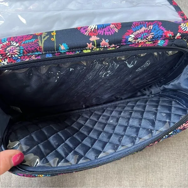 Vera Bradley Quilted Floral Hanging Organizer Travel Tote Bag in Navy - Image 10