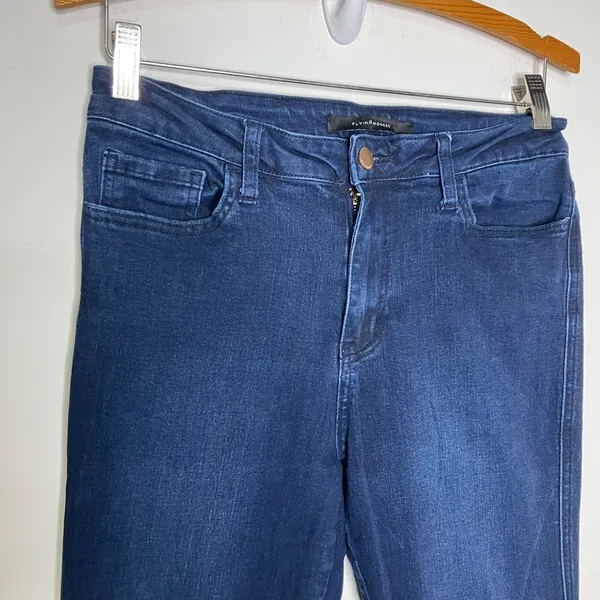 Vervet Flying Monkey high rise flare jeans blue women's size 28 trendy modern western‎ - Image 4