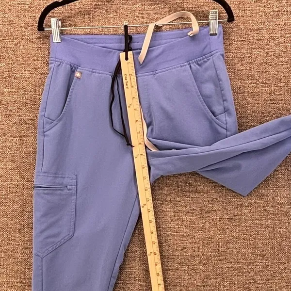 FIGS Scrub Jogger Light‎ Blue Small - Image 11