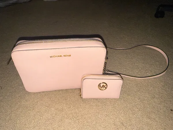 Blush Pink Michael Kors Crossbody and Wallet Set - Image 2