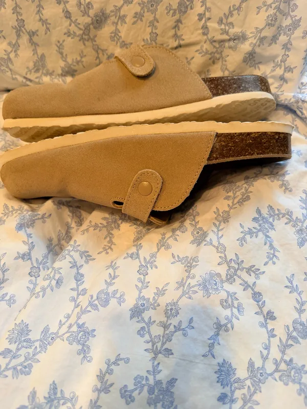 Project Cloud Leather Clogs Brown Size 8.5 - Image 3