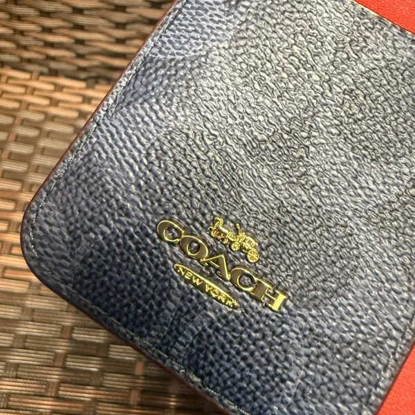 coach Zip Card Case In Signature Canvas cw883 - Image 3
