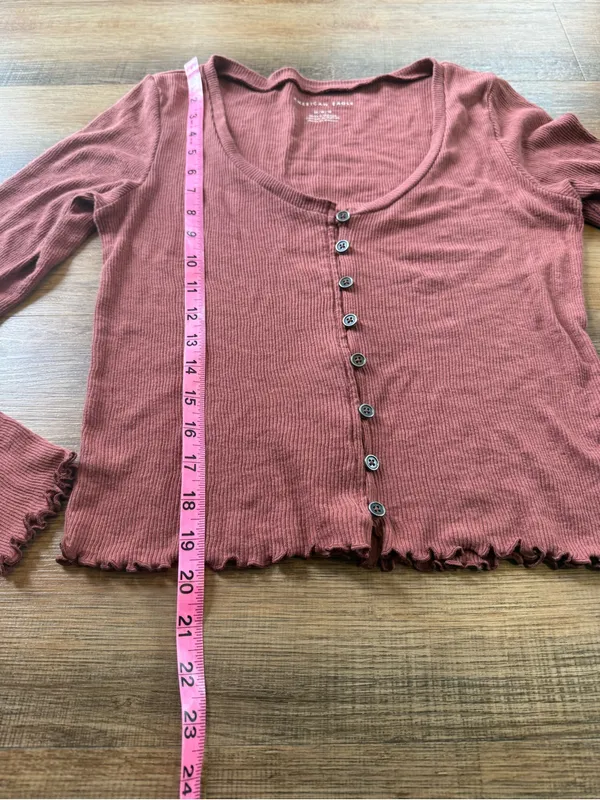 American Eagle Outfitters Rust Ribbed Button-Front Long Sleeve Top Medium - Image 7