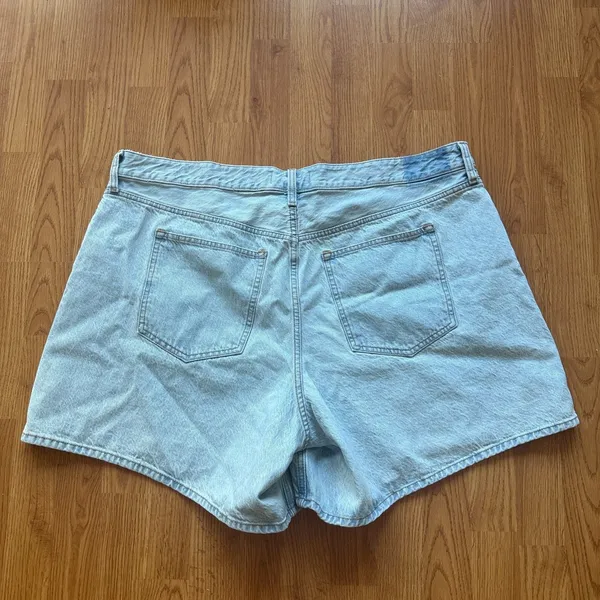 Abercrombie & Fitch High Rise Curve Love The Loose Short Denim Jean Shorts - Image 4