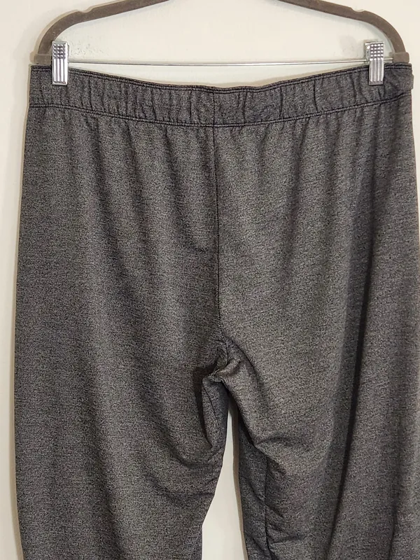 Nike Women's Gray Cropped Dri-Fit Jogger Pants Size XL - Image 5