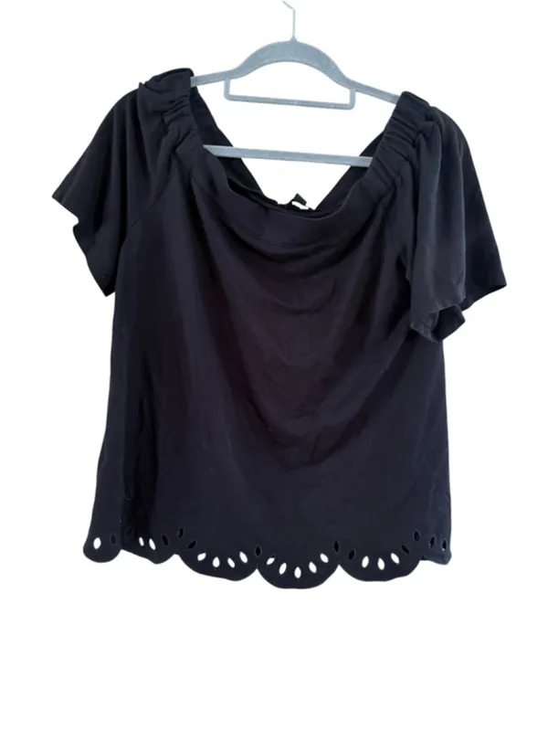 Women's Ann Taylor Black Scalloped Hem Blouse Size L - Image 3