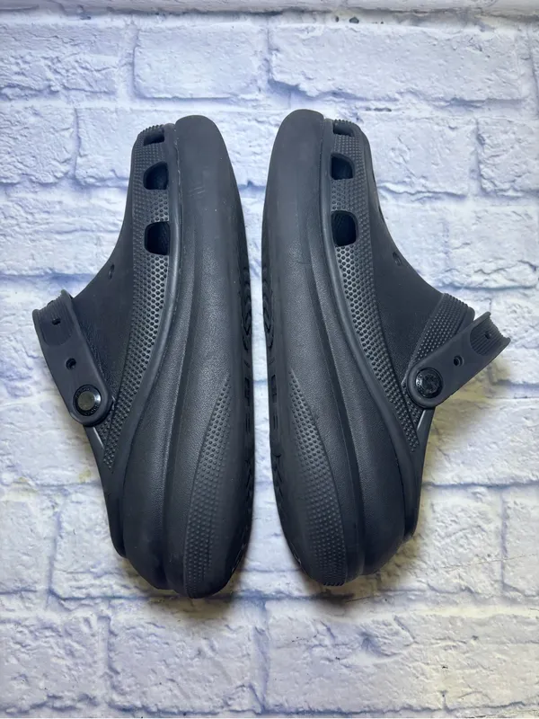 Classic Crocs Mega Crush Platform Slip On Clogs Sandals W9 M7 Black - Image 13
