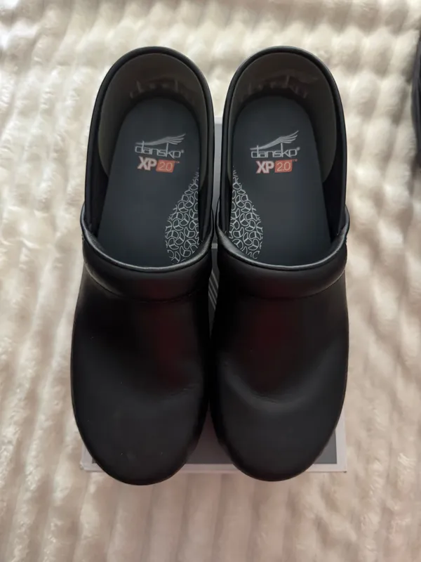 Women’s Black Leather Dansko XP Clogs Size 41 - Image 2