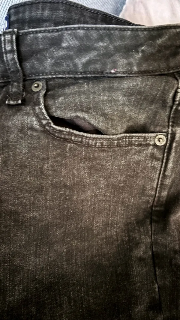 Gap Jeans Skinny Women’s - Image 3