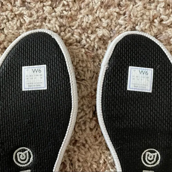Rothy’s Rare Limited Edition Aries Zodiac Loafers Size 6 - Image 4