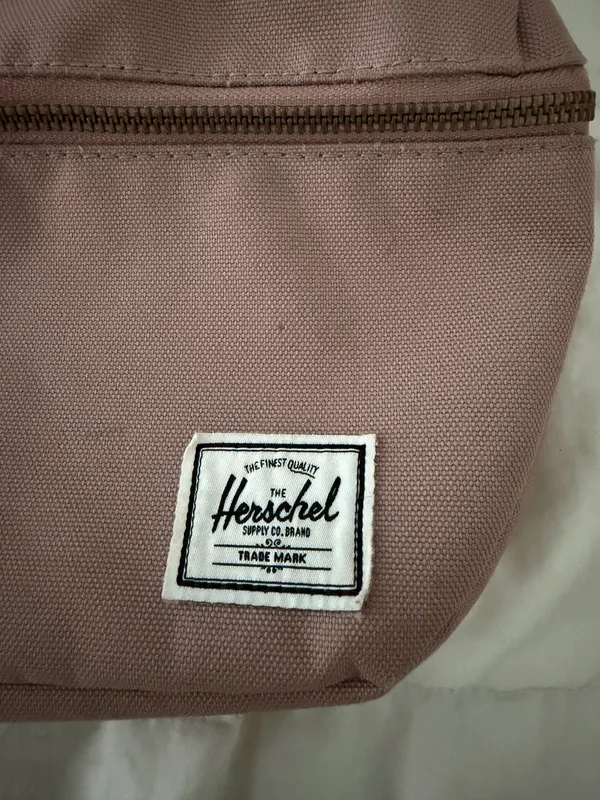 Herschel Fanny Pack - Image 3