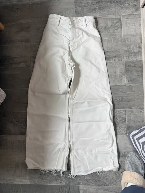 ZARA Jeans High-Rise Wide-Leg - Image 3