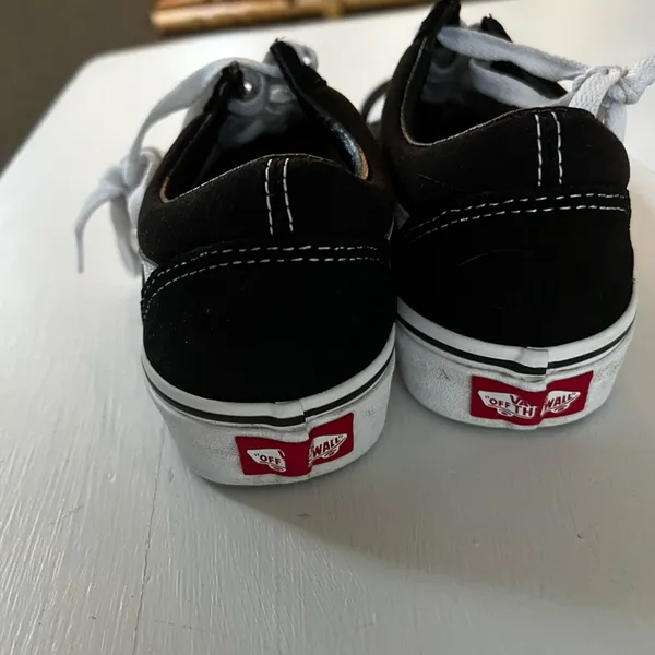 Vans unisex black shoe size 6 women’s 4.5 men’s - Image 2