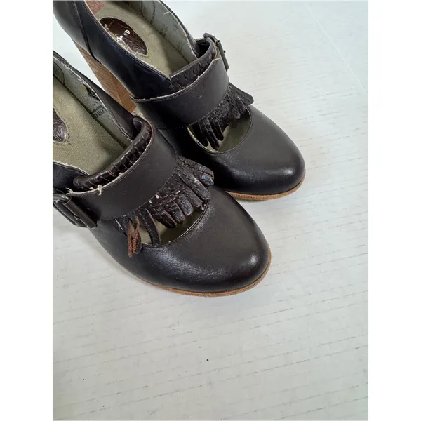 London Underground Brown Leather Mary Jane Heels Womens 8 Fringe Stacked Wood - Image 10