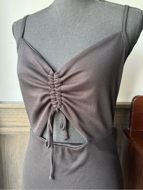 21 Saints Women's Black Ruched Front Cutout Dress nwt large - Image 2