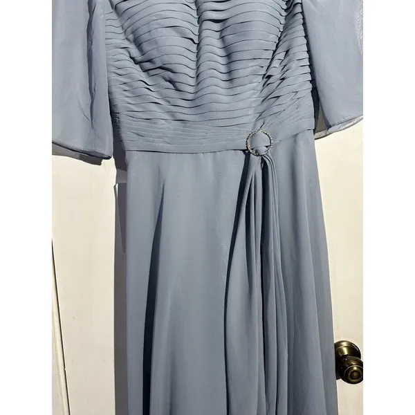 Azazie Kaleigh Dusty Blue A-Line Pleated Chiffon Floor-Length Bridesmaid Dress 4 - Image 4