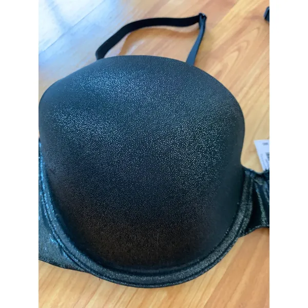 Victoria’s‎ Secret Black Shinny Bra NWT - Image 2