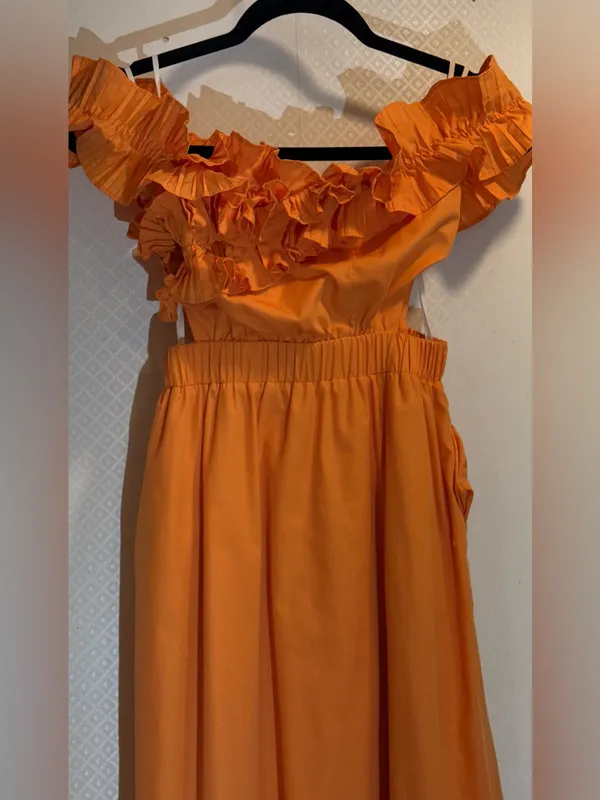 Sovere Ruffled Rapture Maxi Dress One-Shoulder Orange Maxi Dress - Image 5