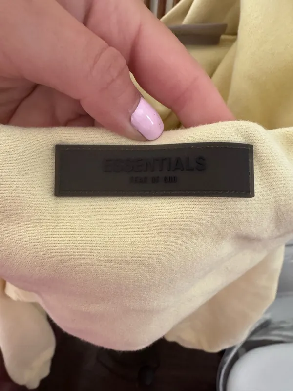 Essentials Fear of God - Image 3